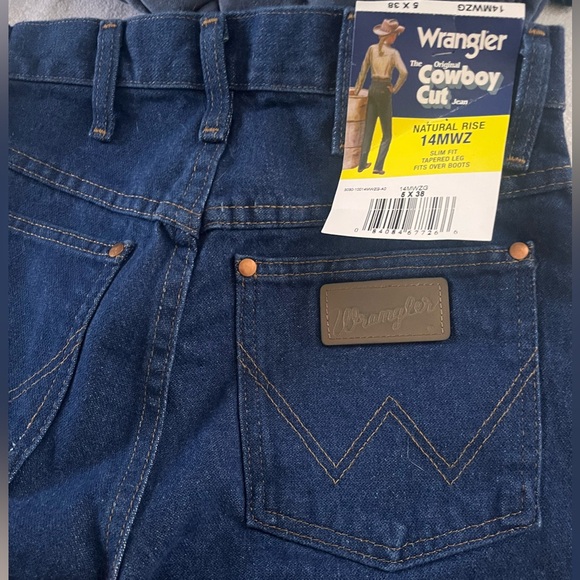 WRANGLER® COWBOY CUT® SLIM FIT JEAN IN PREWASHED INDIGO NWT - Picture 6 of 7